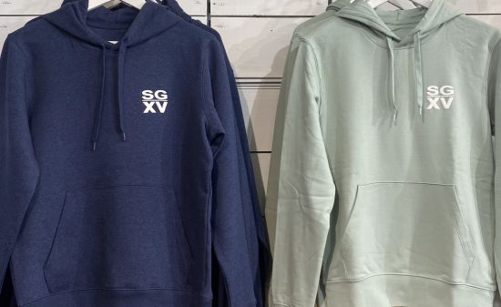 H / Sweat gros logo dos capuche