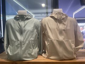 U / Coupe-vent unisex leger